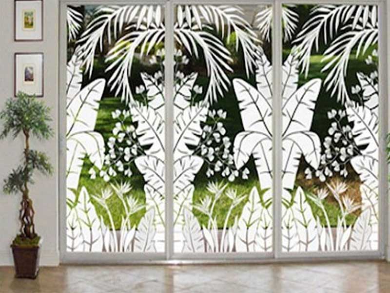 Nhận ráp cửa kính màu giá rẻ tại Tp HCM - Giảm ngay 10% ngay hôm nay 5 Cửa kính màu trang trí tạo không gian nổi bật