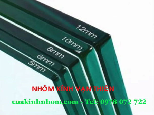 Cập nhật bảng giá kính mặt bàn 5mm, 10mm chi tiết mới nhất 2026 2 gia-kinh-mat-ban-5mm